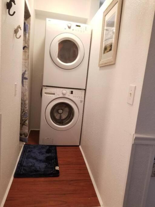 The Seahorse Apt - Lakeside And Close To The Beach Apartment Galveston Luaran gambar